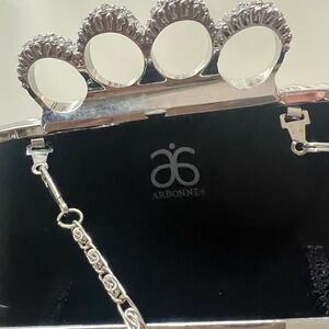 ARBONNE Hard Clam Shell CLUTCH PURSE Black with GLITTER